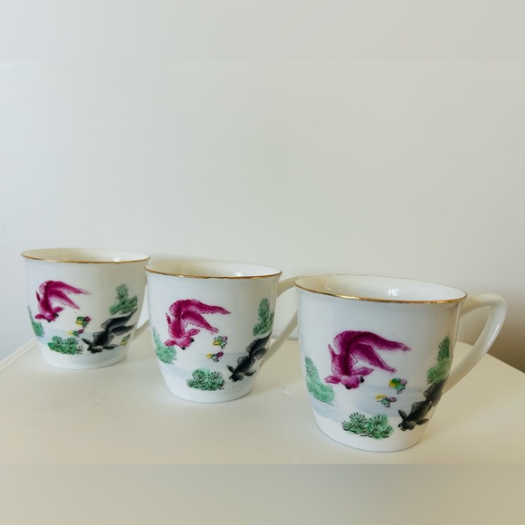 Vintage Set of 3 Chinese Koi Tea Cups 1 Creamer & 1 Sugar Bowl - Picture 2 of 8